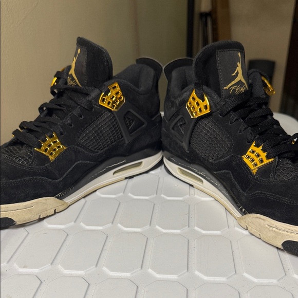 Jordan 4s Royalty Retro Sneakers in Black and Gold - Picture 4 of 11